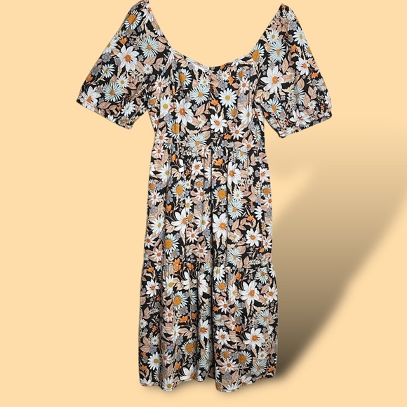 a.n.a. Smocked Floral Print Dress Size Large Cottagecore Pockets Puff Sleeves - Picture 4 of 9